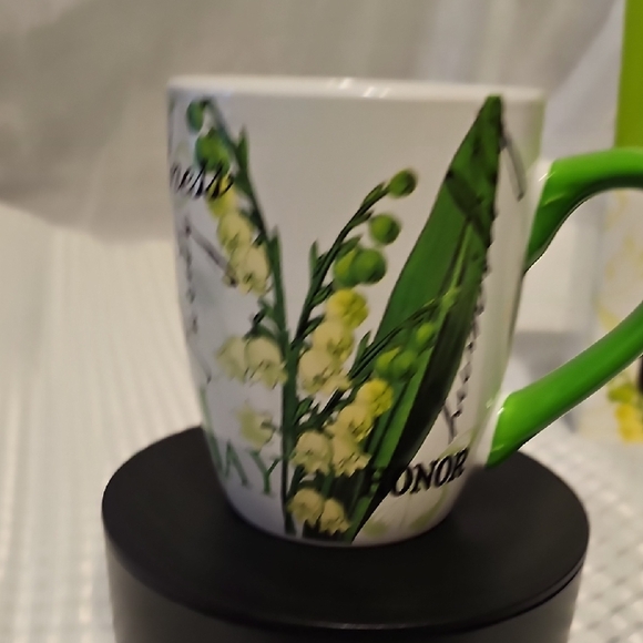 Elegant Green and White Floral May Birth Month Mug - Picture 7 of 9